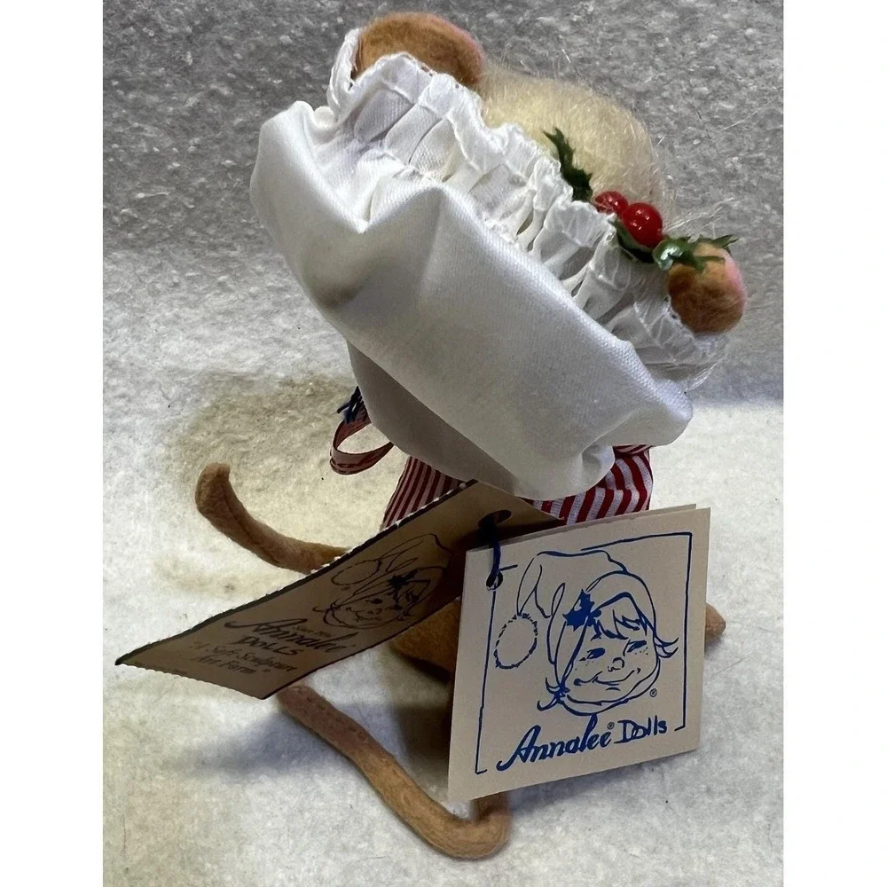 1995 Vintage Annalee Tuckered Girl Mouse Christmas Red White Striped ‎ Candle 7